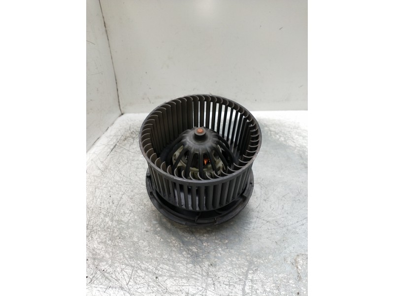 Recambio de motor calefaccion para renault clio iii referencia OEM IAM N10399209129 N103953F 