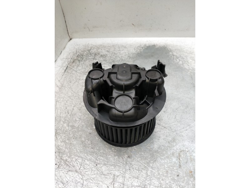 Recambio de motor calefaccion para renault clio iii referencia OEM IAM N10399209129 N103953F 