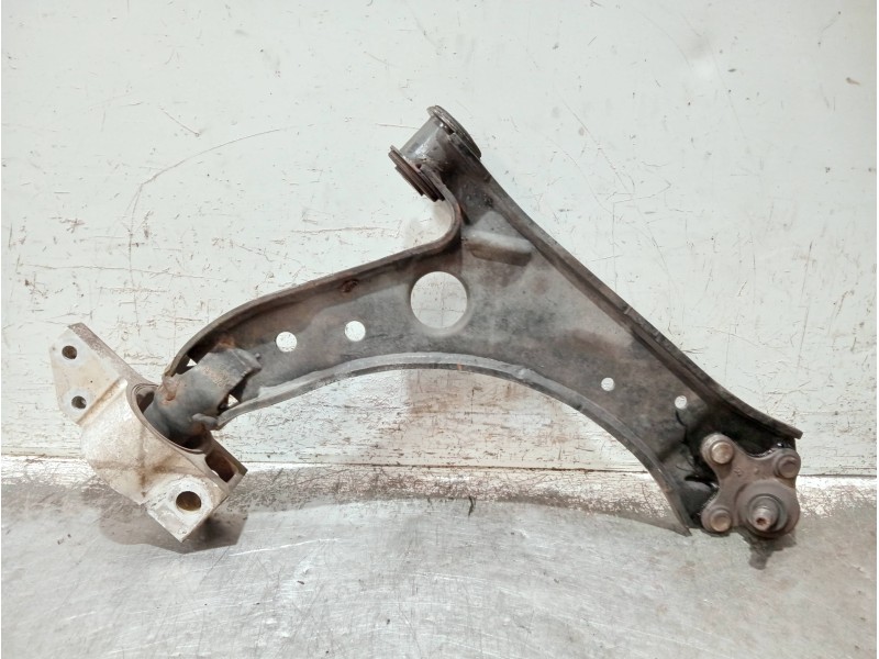Recambio de brazo suspension inferior delantero derecho para volkswagen caddy ka/kb (2k) referencia OEM IAM 1K0407190E  
