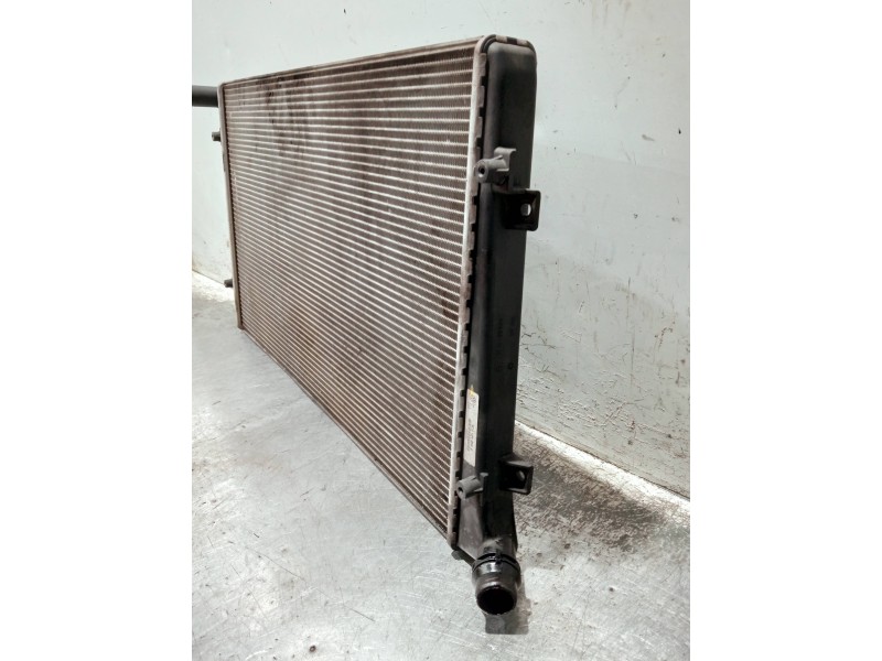 Recambio de radiador agua para volkswagen caddy ka/kb (2k) referencia OEM IAM 3C0121253S  