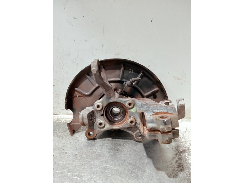 Recambio de mangueta delantera izquierda para volkswagen caddy ka/kb (2k) referencia OEM IAM 1K0615311F  