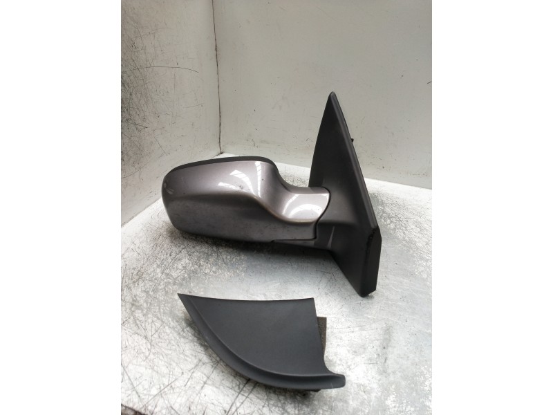 Recambio de retrovisor derecho para renault clio iii referencia OEM IAM ELÉCTRICO 1 ENCHUFE 7 CABLES