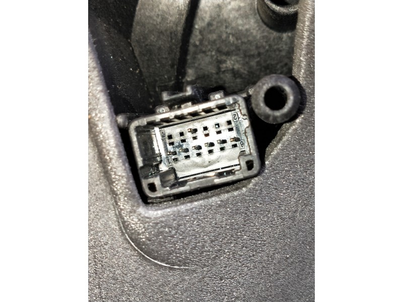 Recambio de retrovisor derecho para renault clio iii referencia OEM IAM ELÉCTRICO 1 ENCHUFE 7 CABLES