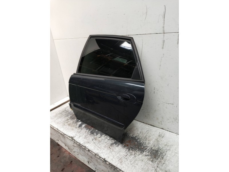 Recambio de puerta trasera izquierda para citroen c5 berlina referencia OEM IAM   5P