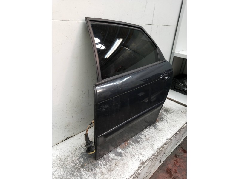Recambio de puerta trasera izquierda para citroen c5 berlina referencia OEM IAM   5P