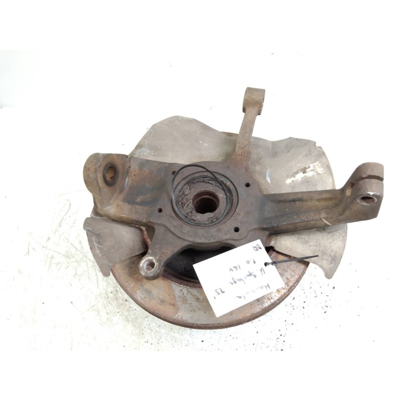 Recambio de mangueta delantera derecha para kia sportage 2.0 16v cat referencia OEM IAM   