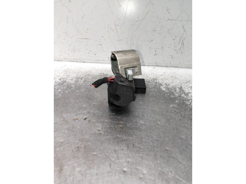 Recambio de conmutador de arranque para opel vectra b berlina referencia OEM IAM 90457846 90457846 90506060