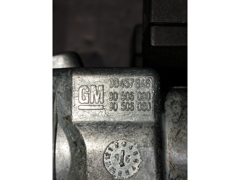 Recambio de conmutador de arranque para opel vectra b berlina referencia OEM IAM 90457846 90457846 90506060