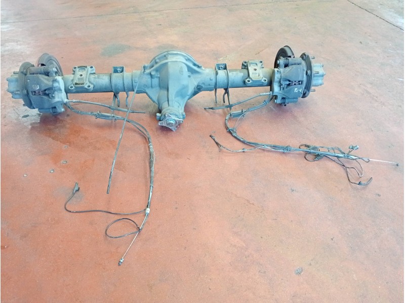 Recambio de puente trasero para volkswagen crafter caja cerrada referencia OEM IAM   