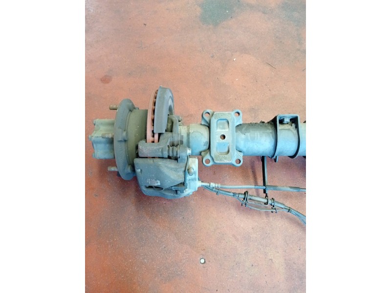 Recambio de puente trasero para volkswagen crafter caja cerrada referencia OEM IAM   