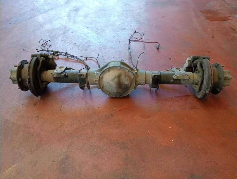 Recambio de puente trasero para volkswagen crafter caja cerrada referencia OEM IAM   