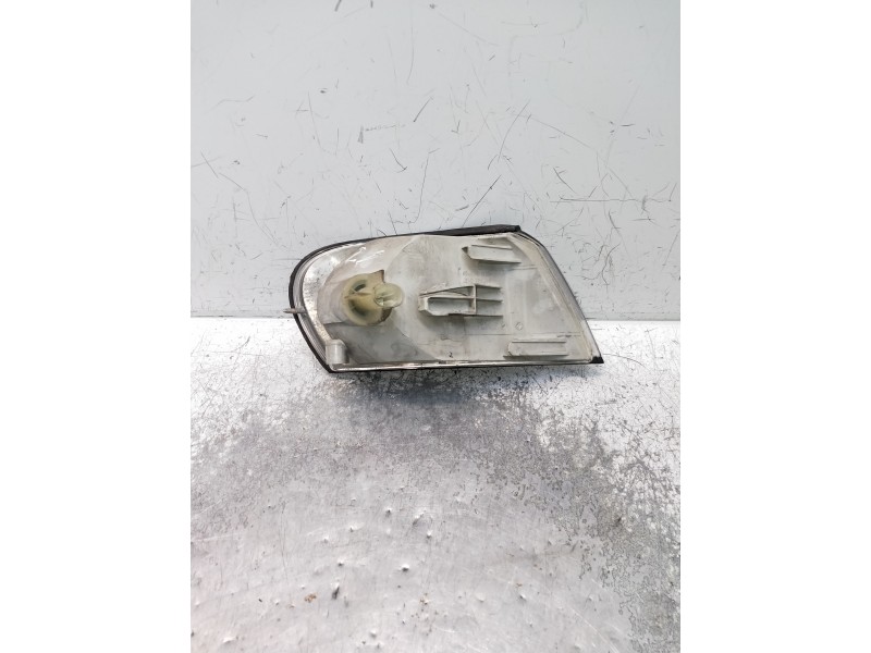 Recambio de piloto delantero izquierdo para opel vectra b berlina referencia OEM IAM 67733170  