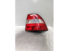 Recambio de piloto trasero derecho para opel vectra b berlina referencia OEM IAM 90568049  