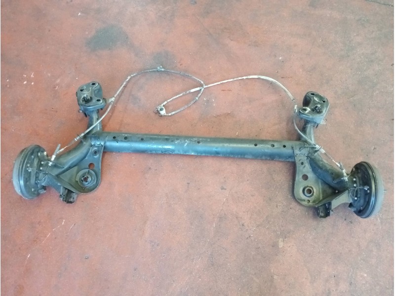 Recambio de puente trasero para ford fiesta (cb1) referencia OEM IAM   TAMBOR / ABS