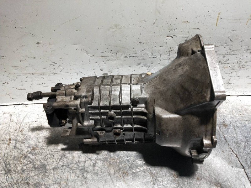 Recambio de caja cambios para bmw serie 3 (e21) 316 referencia OEM IAM 020754AW  