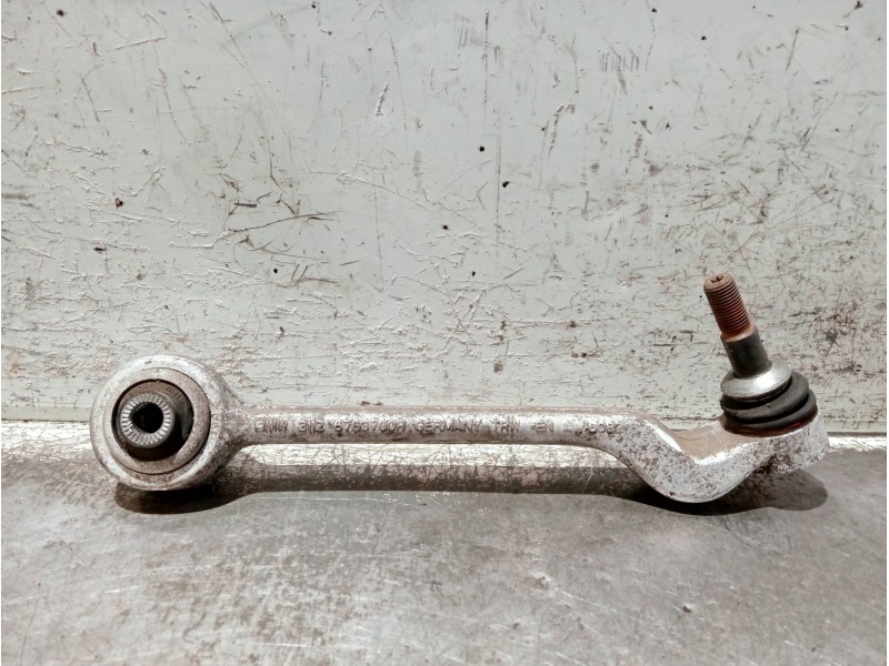 Recambio de brazo suspension superior delantero derecho para bmw serie 1 berlina (e81/e87) referencia OEM IAM 31126763700R  