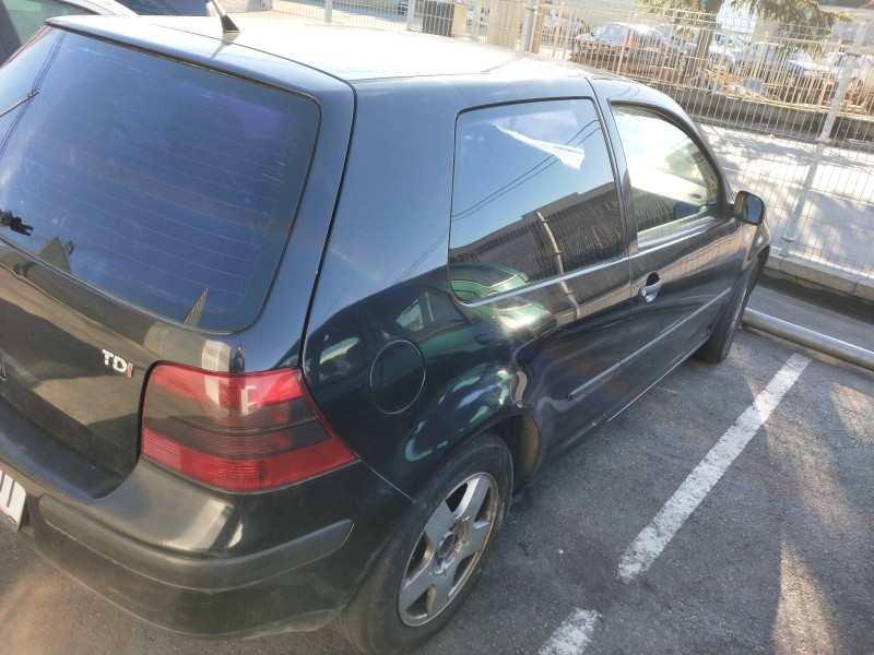 volkswagen golf iv berlina (1j1) del año 1992