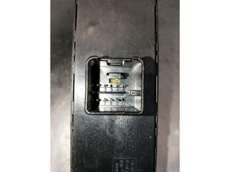 Recambio de mando elevalunas delantero izquierdo para volkswagen golf vi (5k1) referencia OEM IAM 1K4959857B  5P