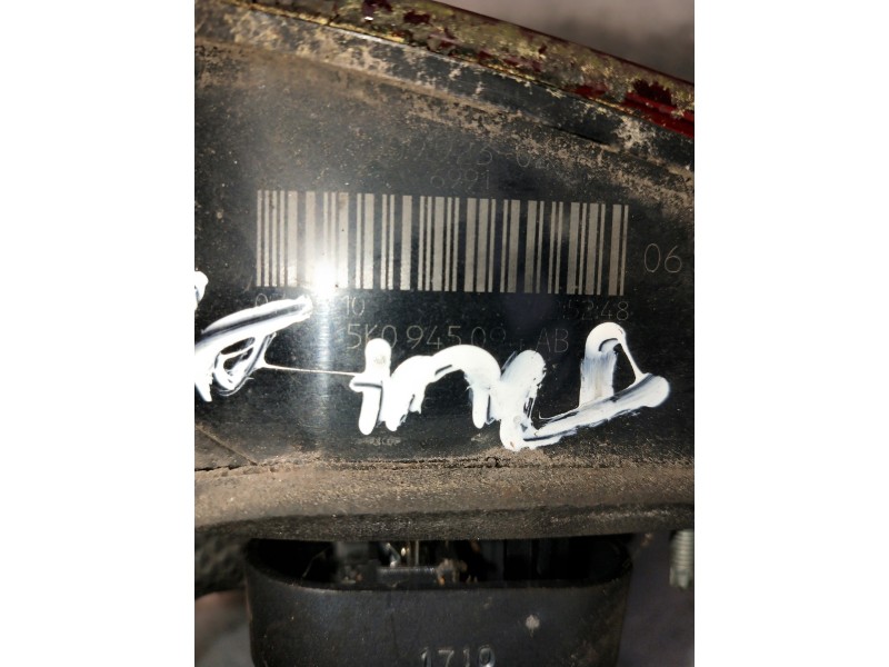 Recambio de piloto trasero derecho interior para volkswagen golf vi (5k1) referencia OEM IAM 5K0945094AB  