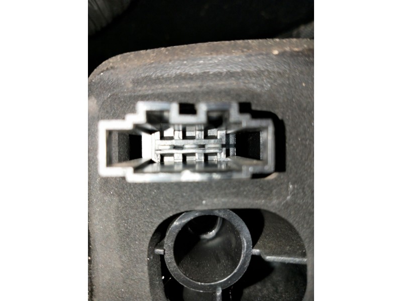 Recambio de piloto trasero izquierdo para volkswagen golf vi (5k1) referencia OEM IAM 5K0945095E 89090598 