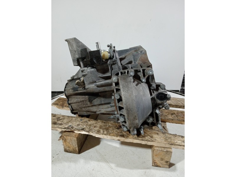 Recambio de caja cambios para citroen c5 berlina referencia OEM IAM 20MB17 0514928 5V