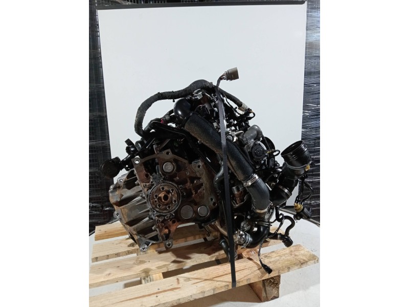 Recambio de motor completo para audi a3 sedán (8vm) referencia OEM IAM CRL 508245 