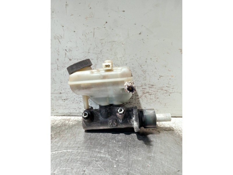 Recambio de bomba freno para mercedes vito (w638) combi referencia OEM IAM A0024312802  