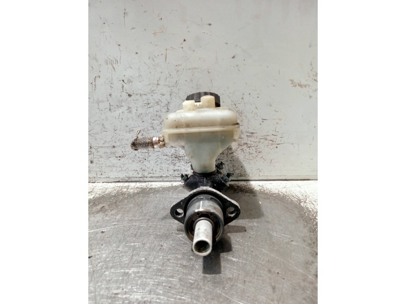 Recambio de bomba freno para mercedes vito (w638) combi referencia OEM IAM A0024312802  