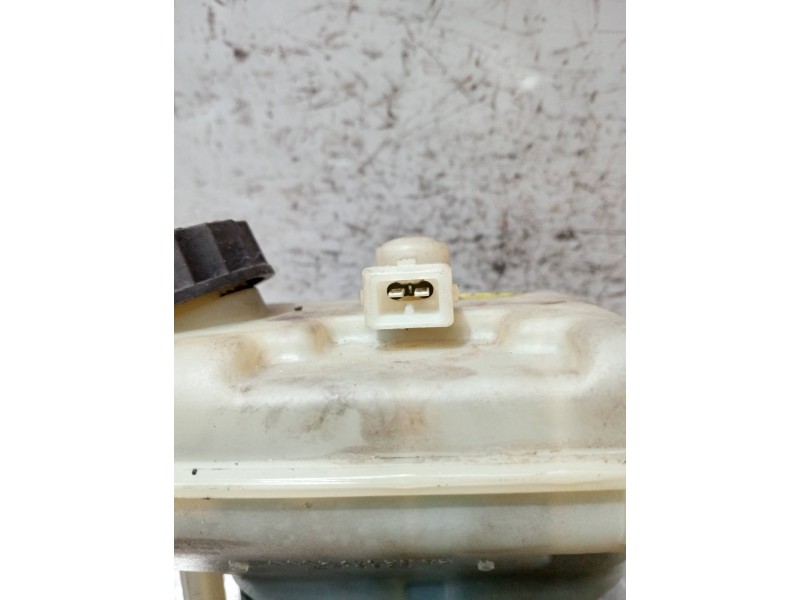 Recambio de bomba freno para mercedes vito (w638) combi referencia OEM IAM A0024312802  