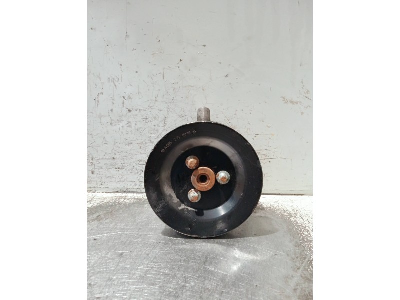 Recambio de bomba direccion para mercedes vito (w638) combi referencia OEM IAM A6042360010  