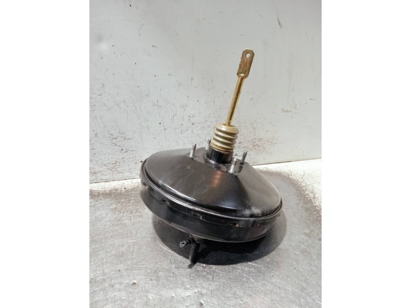 Recambio de servofreno para mercedes vito (w638) combi referencia OEM IAM 0004307608 136876 