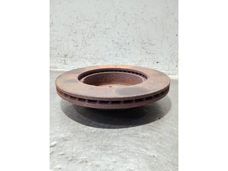 Recambio de disco freno delantero para mercedes vito (w638) combi referencia OEM IAM   