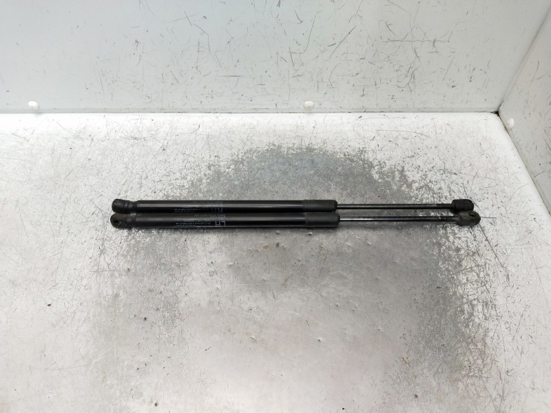 Recambio de amortiguadores maletero / porton para hyundai ix20 referencia OEM IAM 817801K000 5396660610N 
