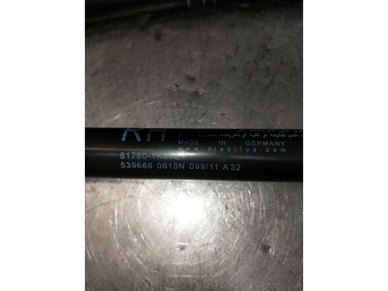 Recambio de amortiguadores maletero / porton para hyundai ix20 referencia OEM IAM 817801K000 5396660610N 
