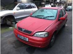 opel astra g berlina del año 2001