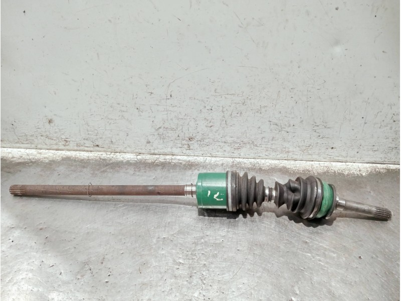 Recambio de transmision delantera izquierda para isuzu trooper referencia OEM IAM   