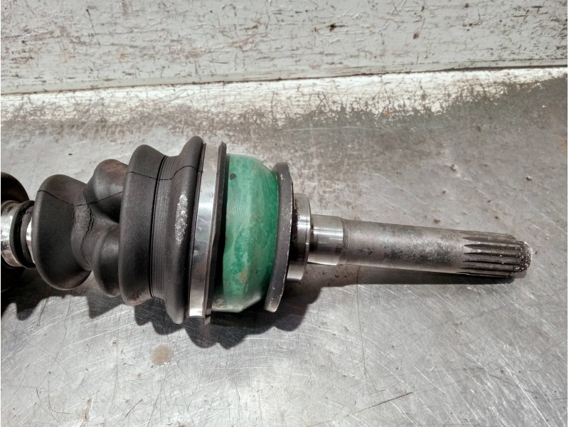 Recambio de transmision delantera izquierda para isuzu trooper referencia OEM IAM   