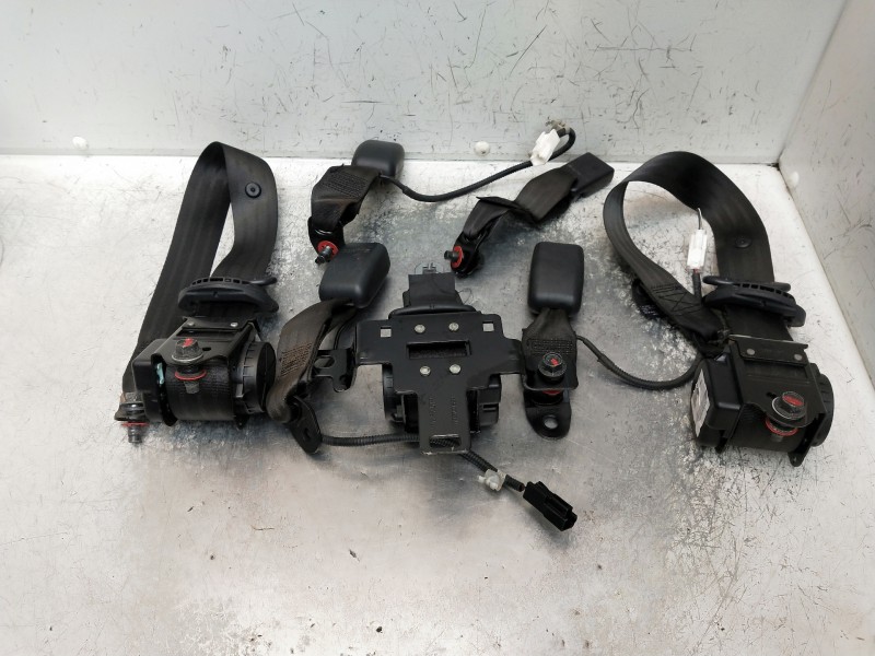 Recambio de juego cinturones trasero para hyundai ix20 referencia OEM IAM   5P