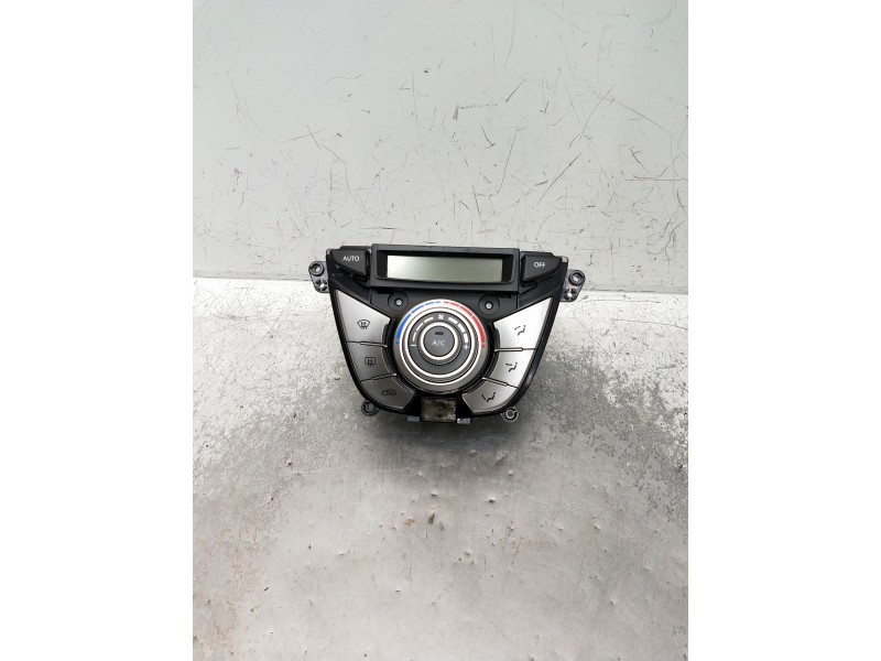 Recambio de mando calefaccion / aire acondicionado para hyundai ix20 referencia OEM IAM 972501K210  
