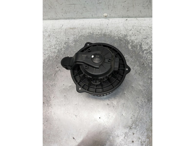 Recambio de motor calefaccion para hyundai ix20 referencia OEM IAM F00S3B2407 F00S330062 