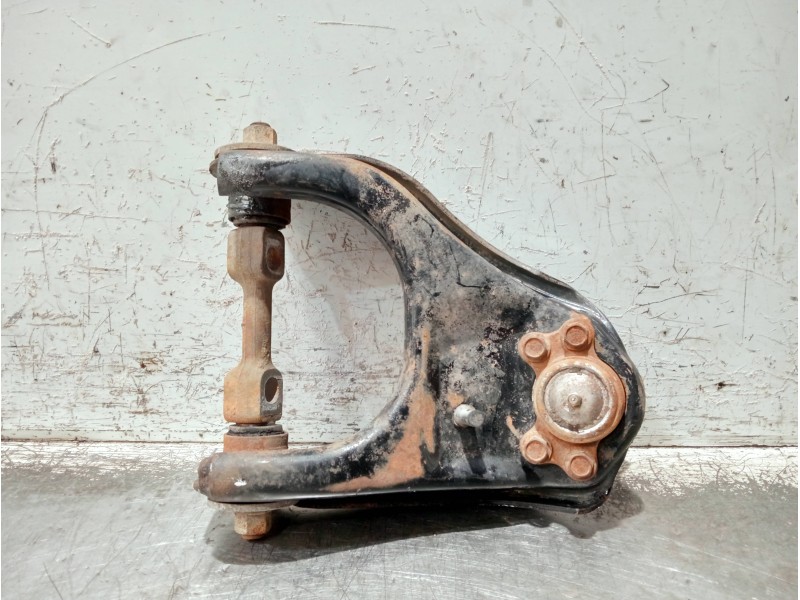 Recambio de brazo suspension superior delantero izquierdo para isuzu trooper referencia OEM IAM   