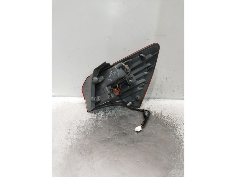 Recambio de piloto trasero izquierdo para hyundai ix20 referencia OEM IAM 924011K0  