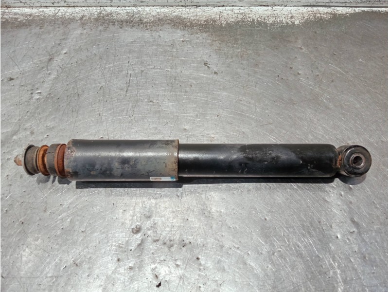 Recambio de amortiguador delantero izquierdo para isuzu trooper referencia OEM IAM 281700290114  