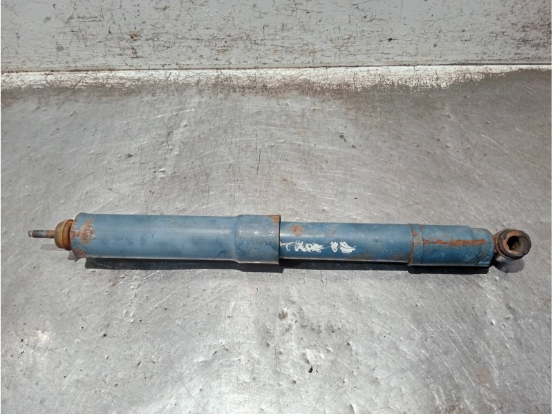 Recambio de amortiguador trasero izquierdo para isuzu trooper referencia OEM IAM 8944496641  
