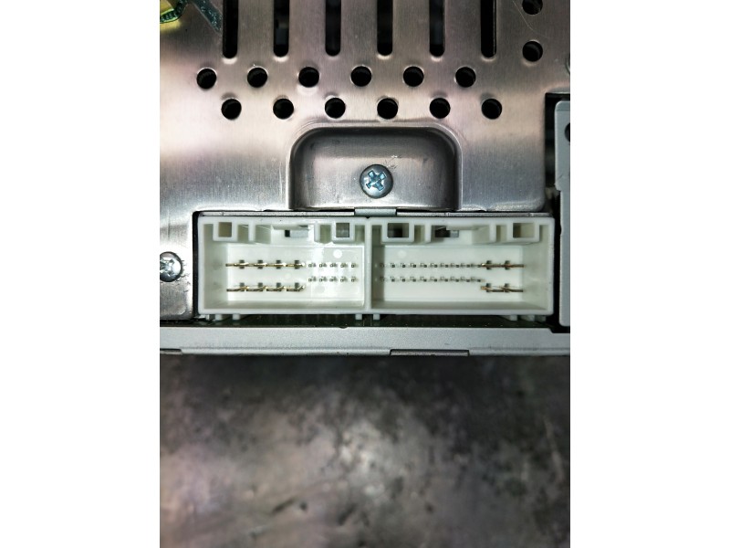 Recambio de sistema audio / radio cd para hyundai ix20 referencia OEM IAM 961601K050 PA710JCB 