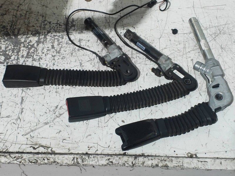 Recambio de kit airbag para bmw serie 5 berlina (e60) 520d referencia OEM IAM   