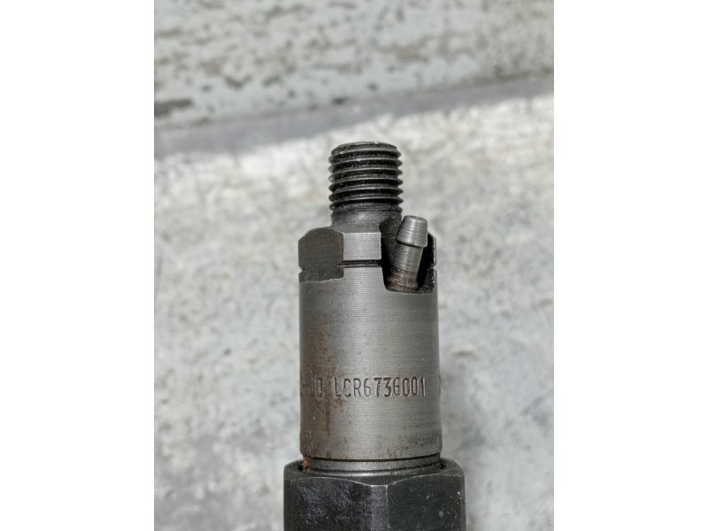 Recambio de inyector para citroen xsara berlina 1.9 d sx referencia OEM IAM LDCR02601AA1  DELPHI