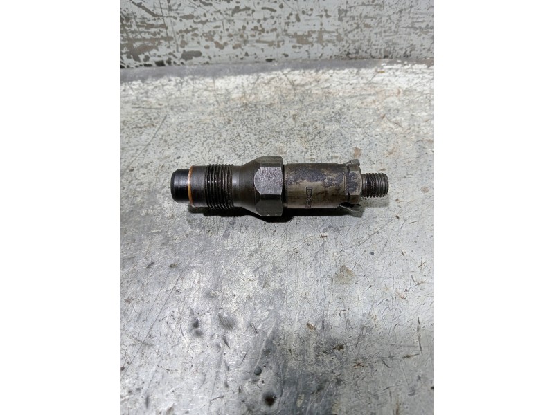 Recambio de inyector para citroen xsara berlina 1.9 d sx referencia OEM IAM LCR6736001  DELPHI