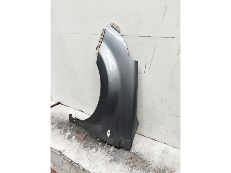 Recambio de aleta delantera izquierda para renault koleos referencia OEM IAM   
