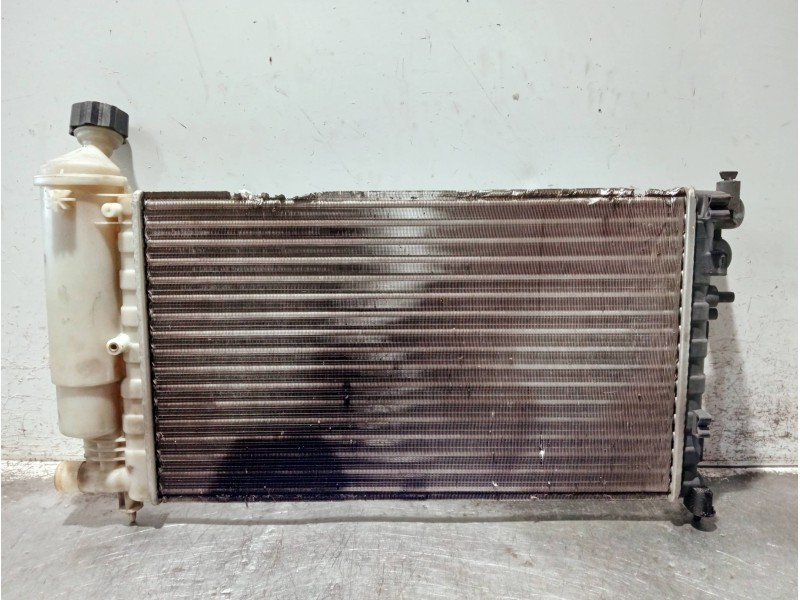 Recambio de radiador agua para citroen saxo referencia OEM IAM CR468000S 8MK376716471 